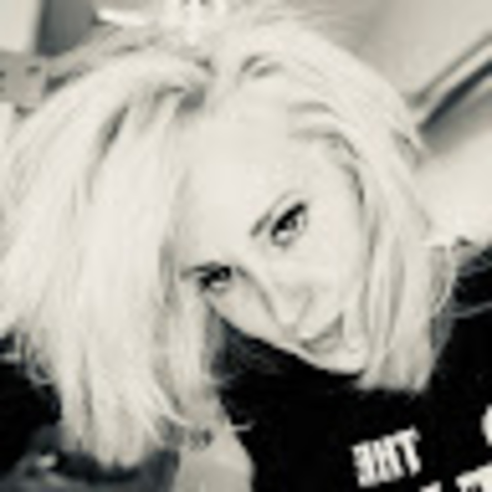 Meet your Posher, Stacy